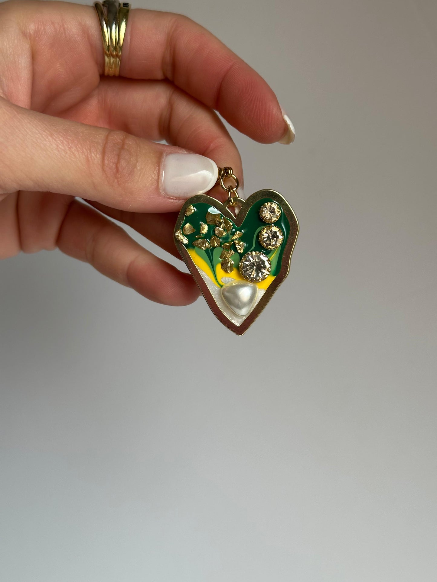 Charm corazón verde