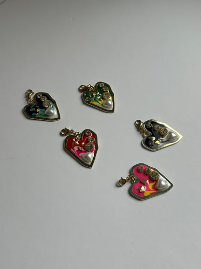 Charm corazón fucsia