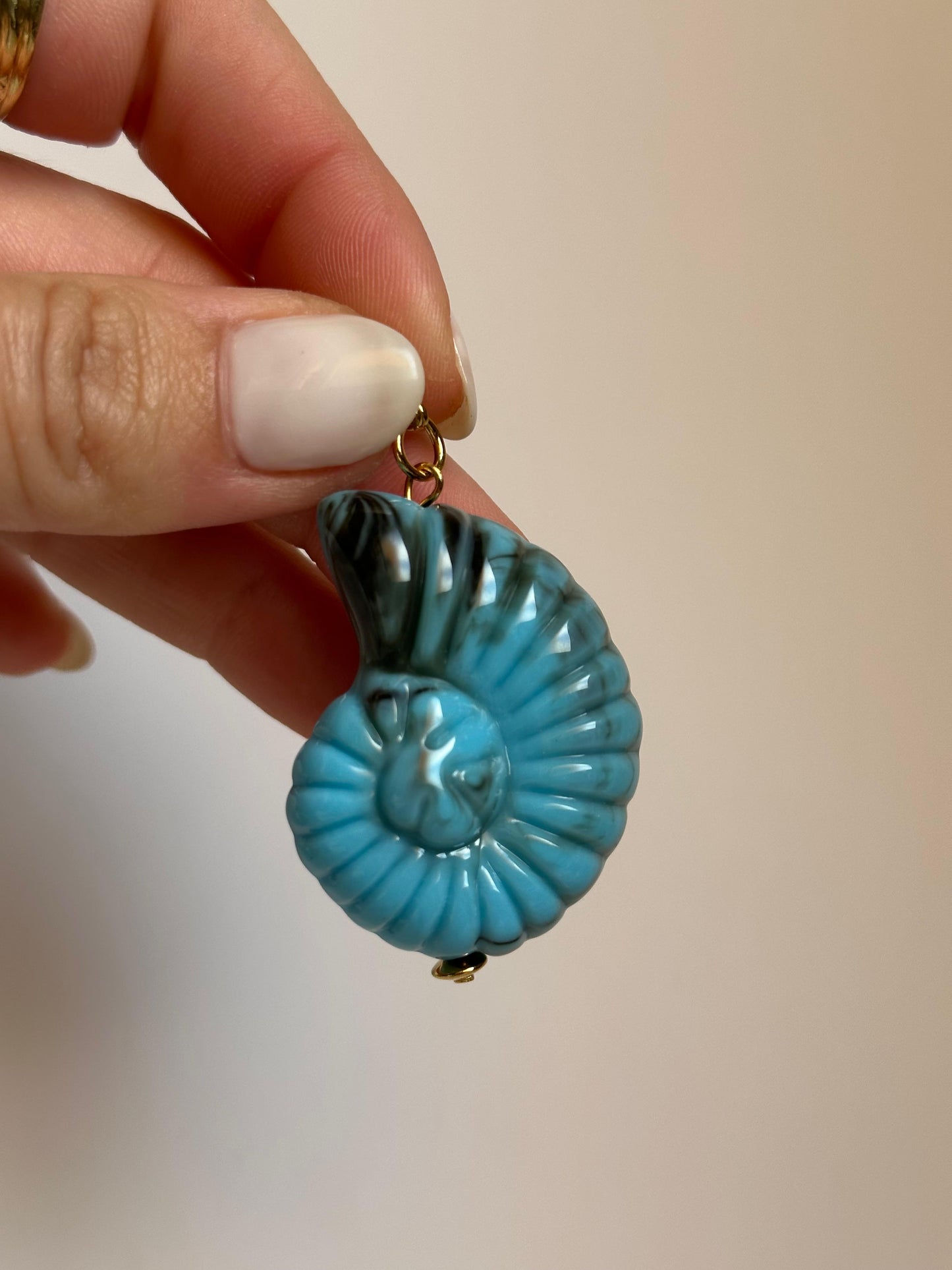 Mini caracola turquesa