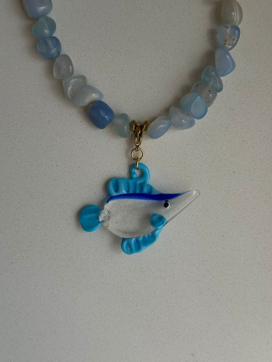 Charm pez cristal azul