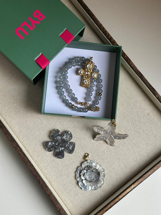 Pack Lourdes gris + los charms perfectos