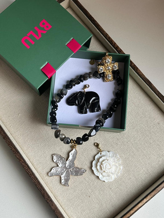 Pack Fontanilla gris + los charms perfectos (Copia)