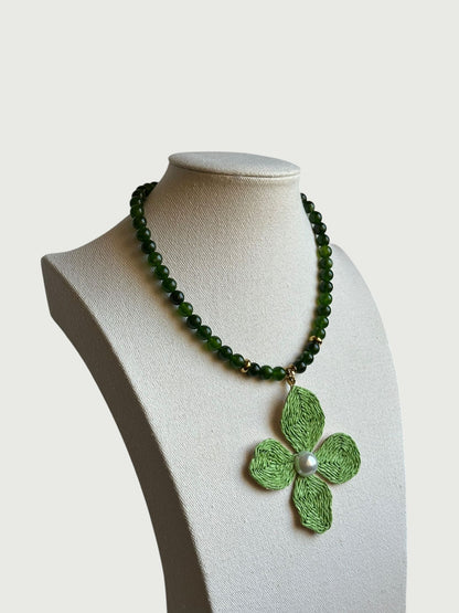 Lourdes verde oscuro